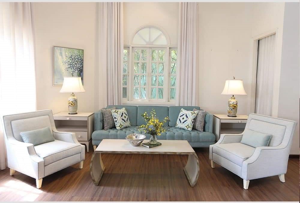 sửa ghế da bị rách