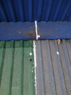 Địa chỉ chống thấm khe tường hở giữa 2 nhà Hà Nội chuyên khắc phục dột thấm lâu năm, thi công chuyên nghiệp, vật liệu cao cấp.