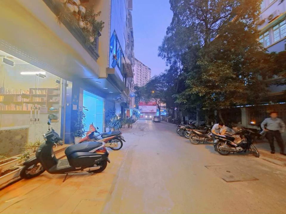 Bán nhà quận hoàng mai