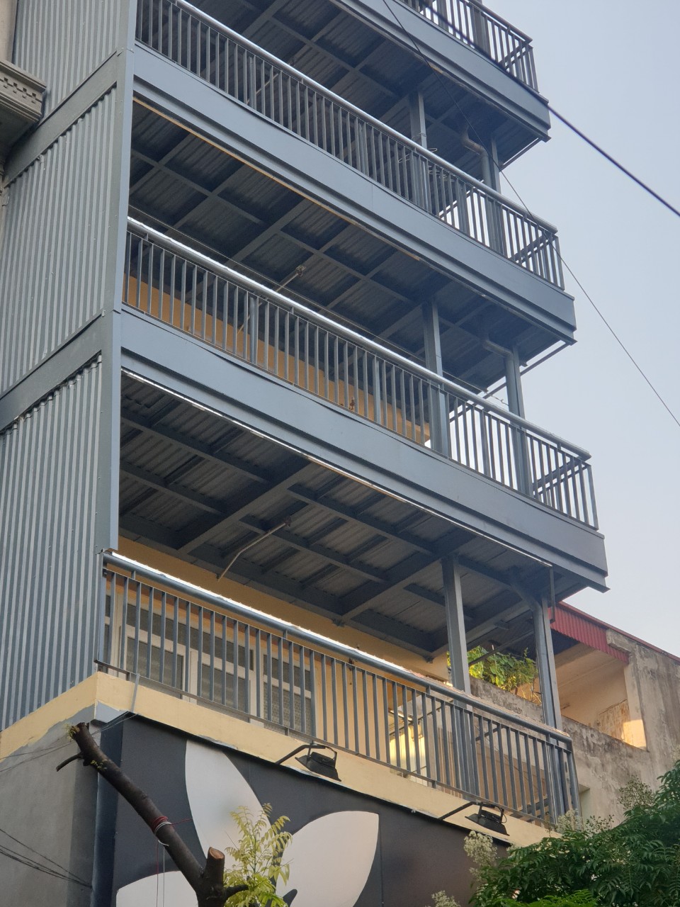 chất lượng đảm bảo, chi phí minh bạch.