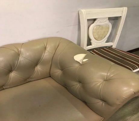 sửa ghế sofa bị rách
