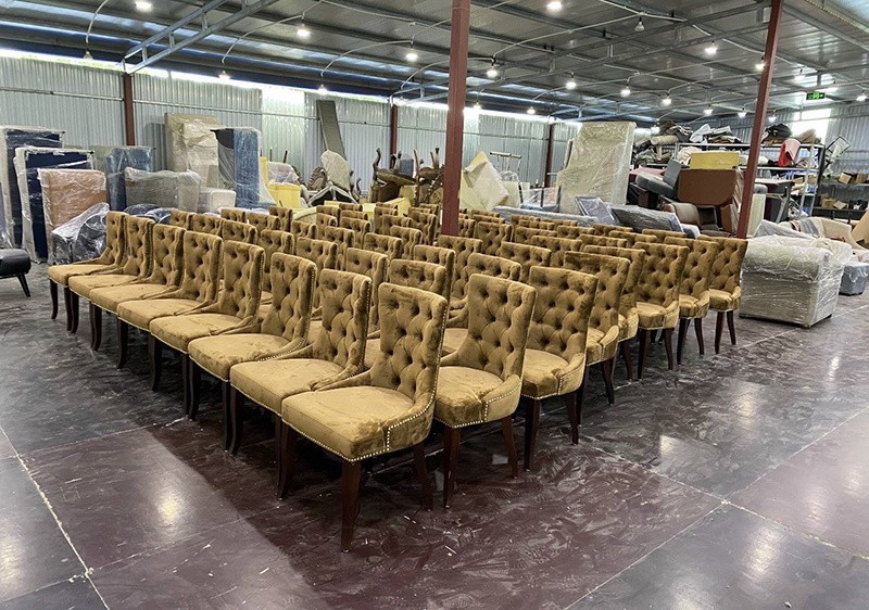 bọc nêm ghế bàn ăn