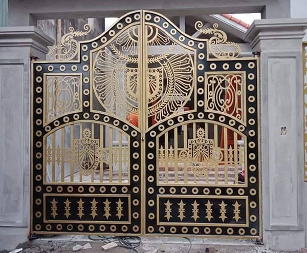 Cổng sắt nghệ thuật giá rẻ