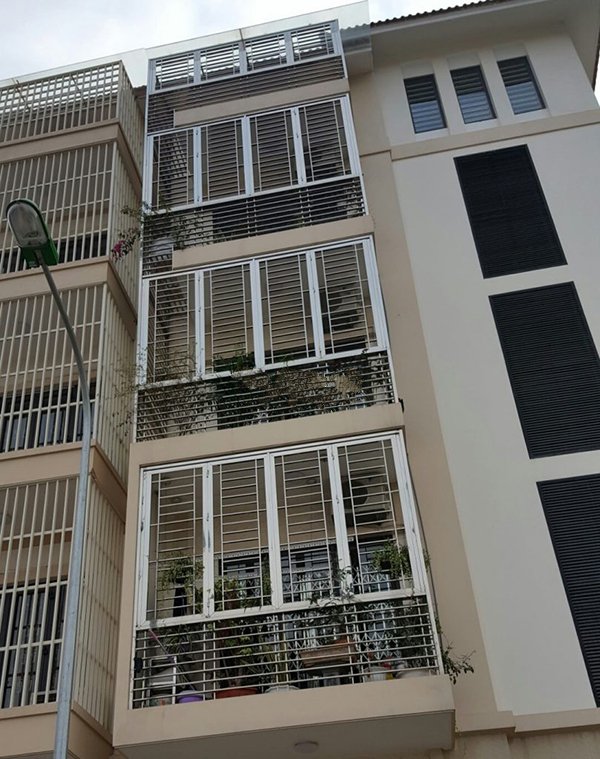 Mẫu chuồng cọp inox tại Hà Nội