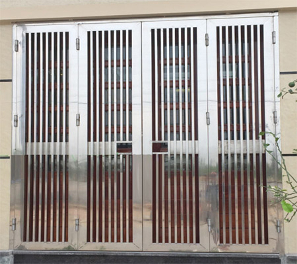 Cửa chính inox 4 cánh đẹp ở tại Hà Nội