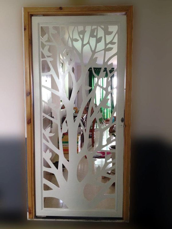 đảm bảo an toàn, gọn gàng, giúp cửa hoạt động trơn tru ngay lập tức