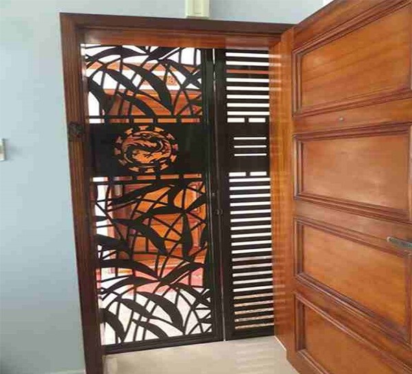 Dịch vụ sơn lại cửa sắt cũ ở tại Hà Nội