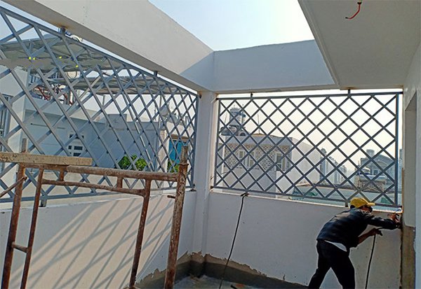 Báo giá khung sắt bảo vệ sân thượng tại Hà Nội