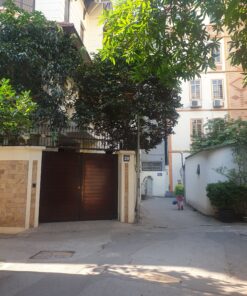 Bán nhà quận long biên