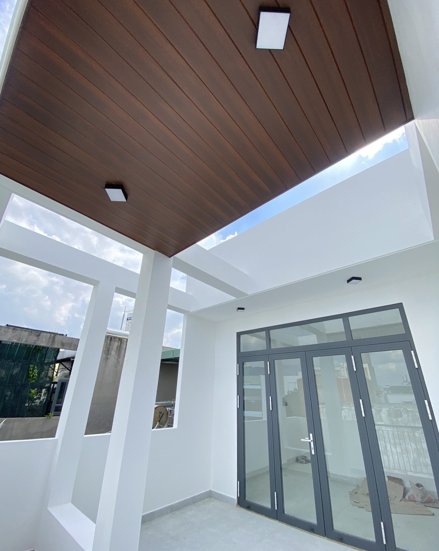 thi công nhanh gọn, không bụi, không ồn