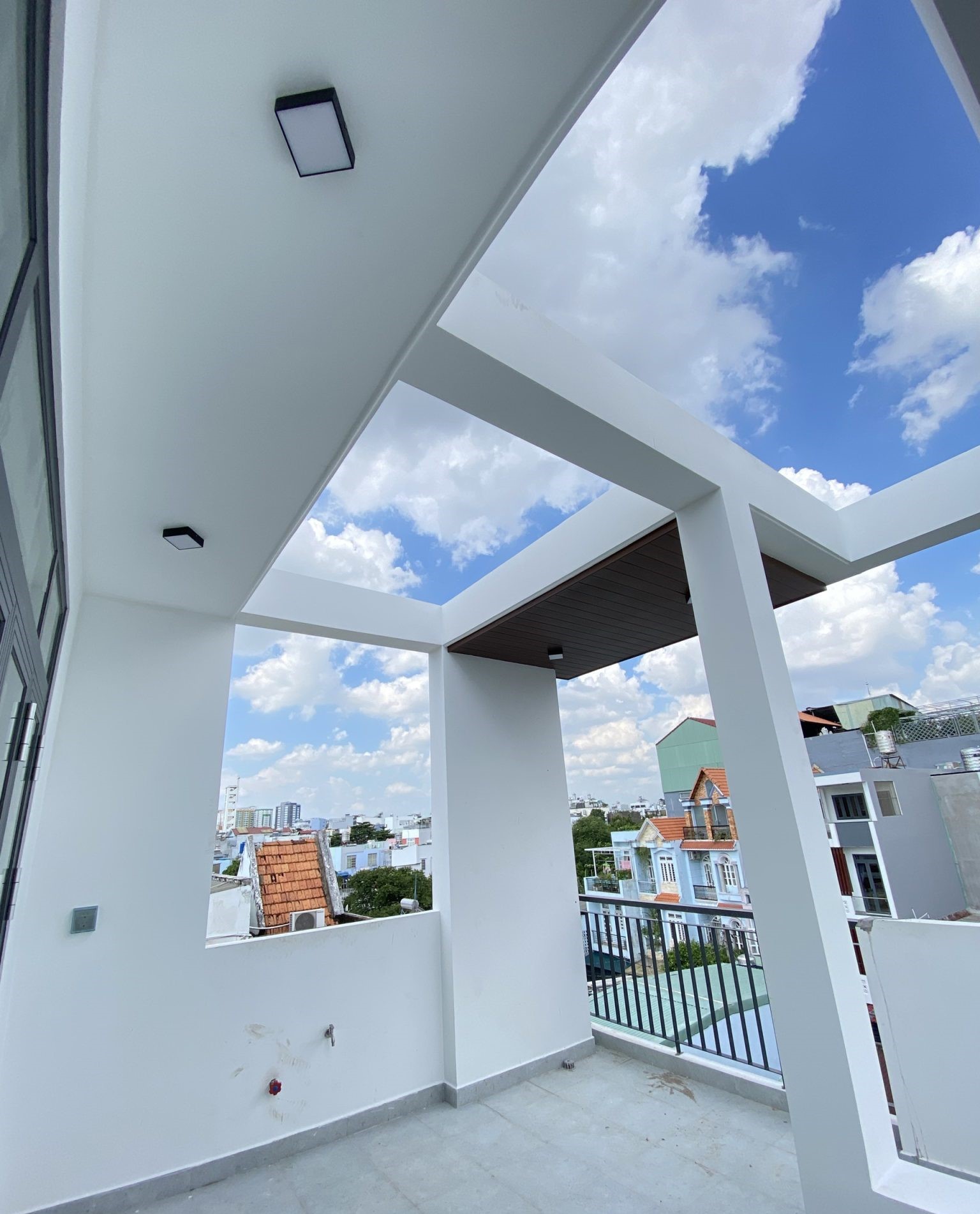 thi công nhanh gọn, không bụi, không ồn