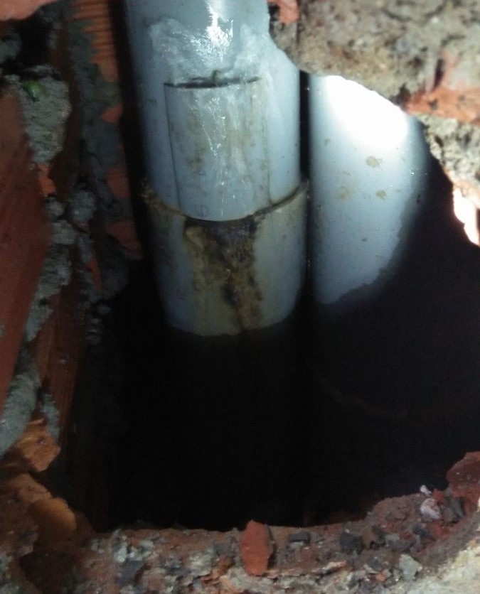 sửa chữa đường ống thoát nước