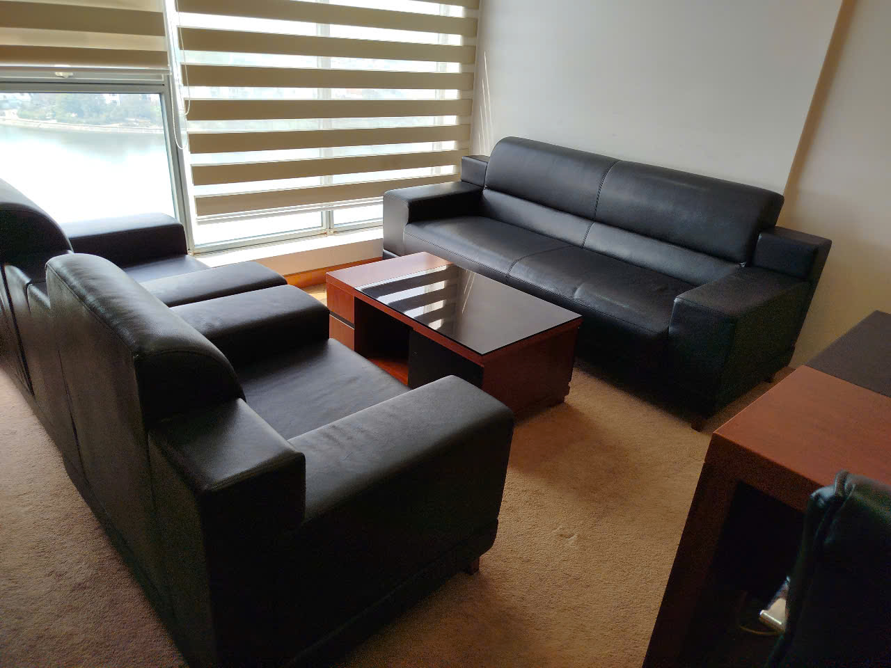 bọc sofa văn phòng