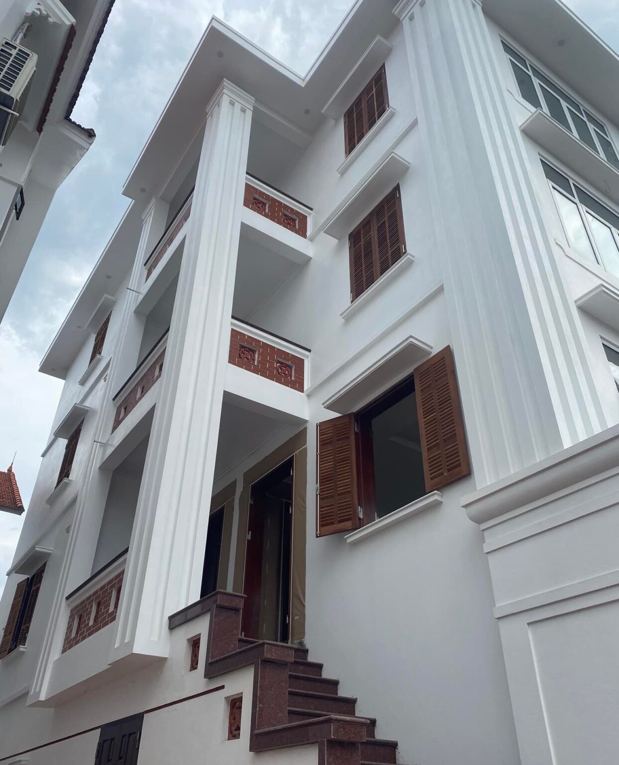 sơn cửa sắt gỗ tại hà nội, sơn nhà cửa, sơn khung bảo vệ sắt