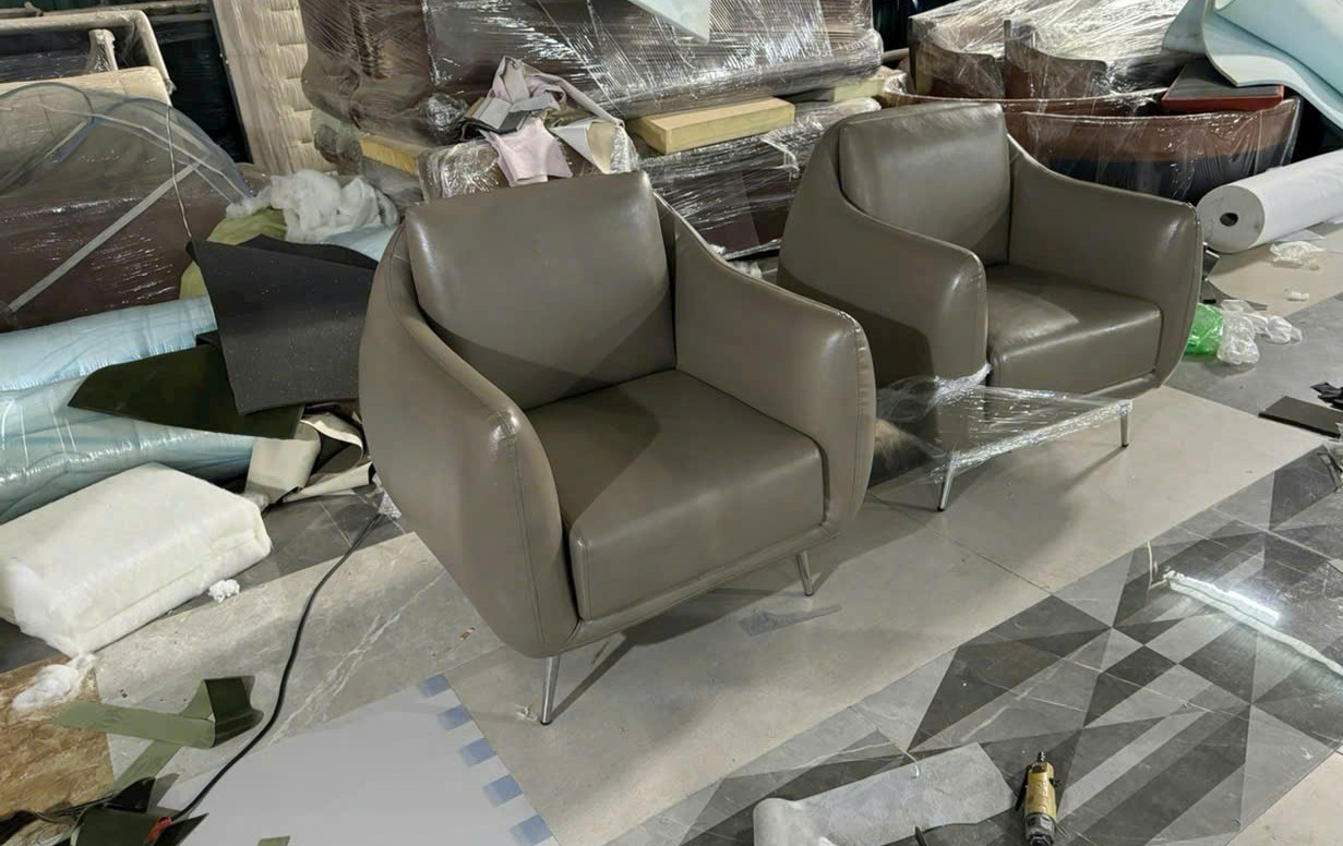 sửa ghế sofa bị bạc màu tại nhà hà nội