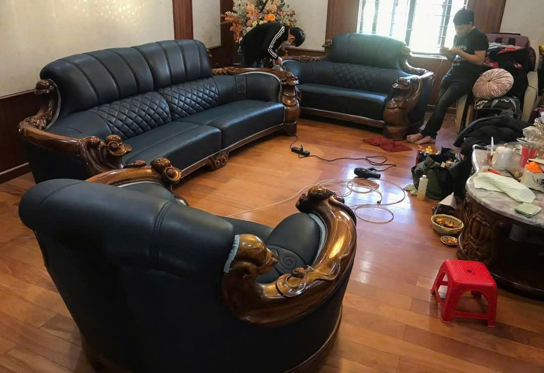 sửa ghế sofa bị bạc màu tại nhà hà nội