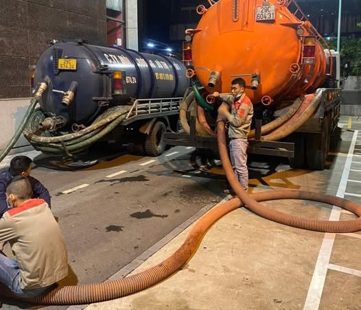 Thông ống thoát nước bị tắc, sửa đường ống nước