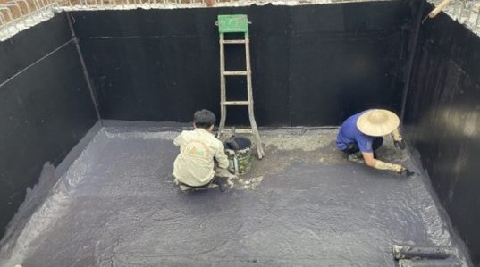 Chống thấm bể nước sinh hoạt bị nứt tại Hà Nội 