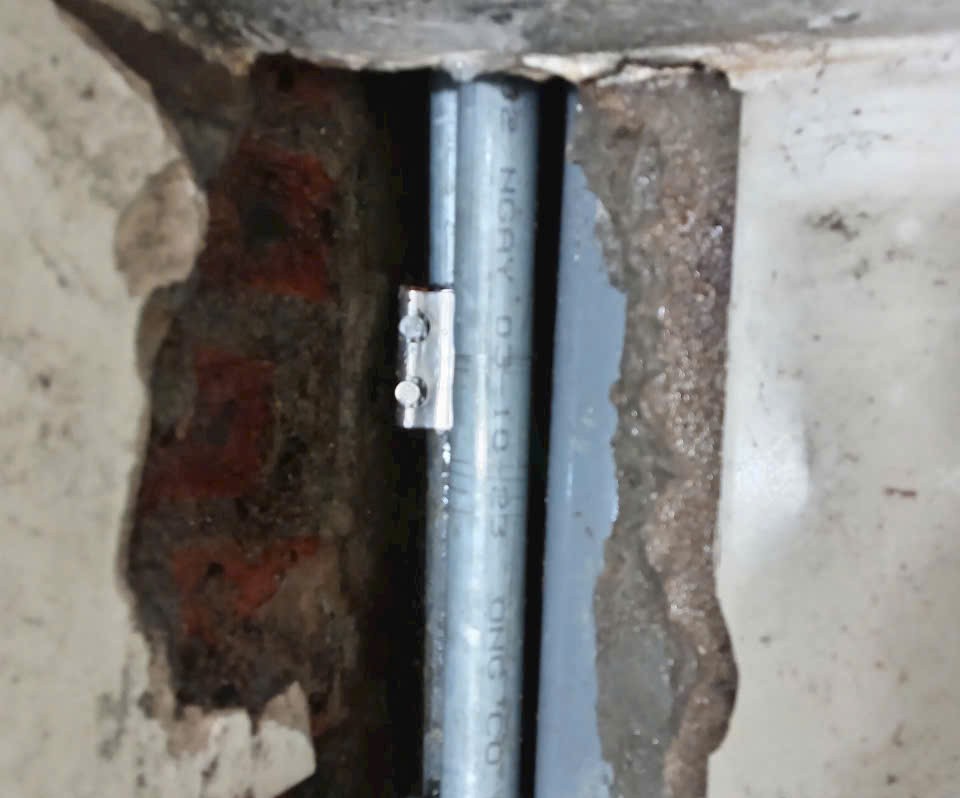 kiểm tra ống nước