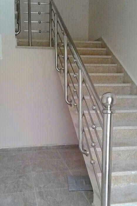 Giá mẫu cầu thang xoắn inox đẹp Hà Nội